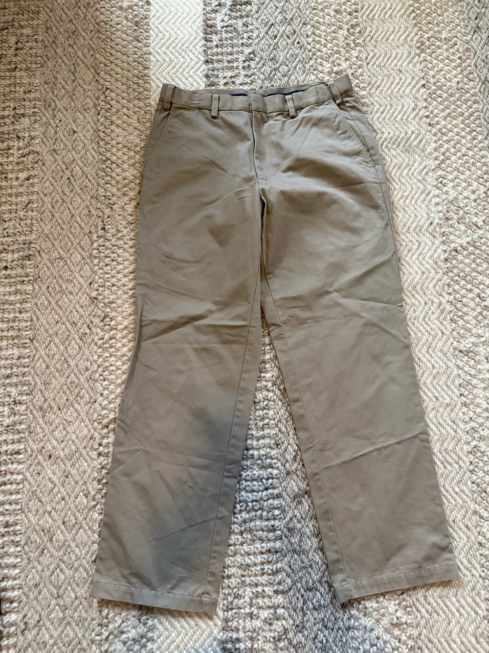 Dockers Men's Pants in dark tan khaki 34“ x 32“ flat front classic fit excellent